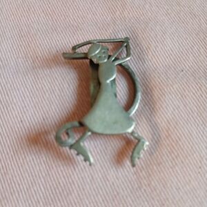 Sterling  Silver Golfer Pin
